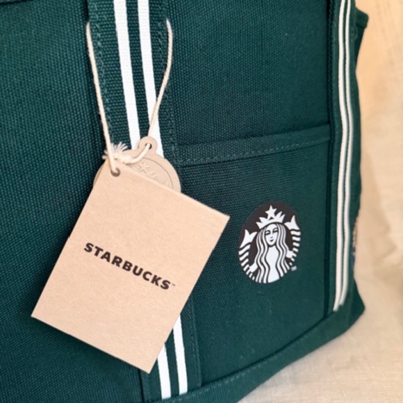 Starbucks Taiwan Exclusive Tote bag - Green Canvas Embroidered Bear Detail NWT - Picture 4 of 16